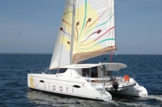 Aventura en catamarán en la Riviera francesa 